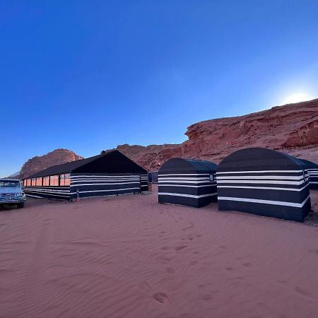 Wadi Rum Tents ภายนอก รูปภาพ