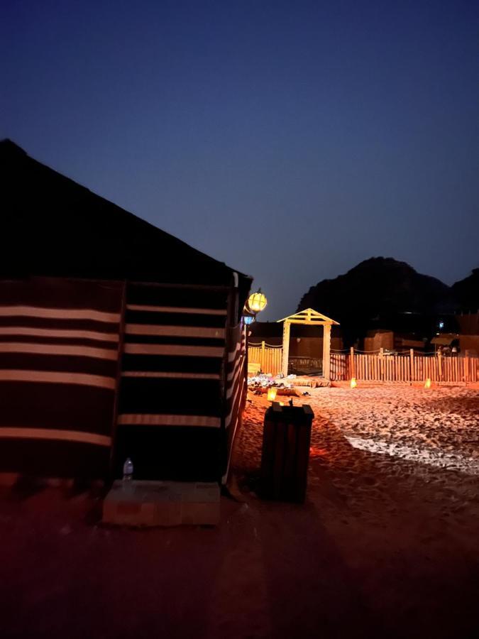 Wadi Rum Tents ภายนอก รูปภาพ